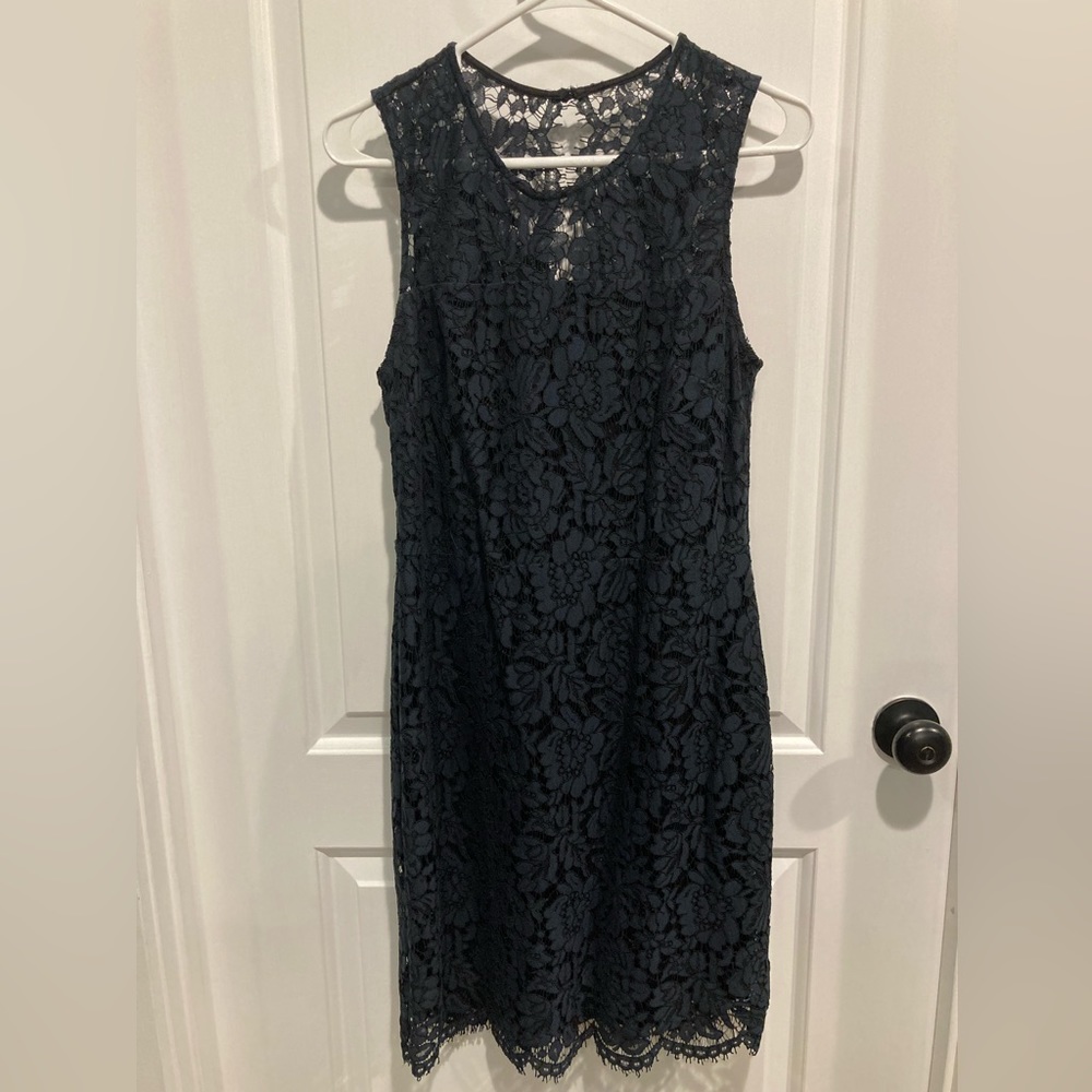 Lace shift dress